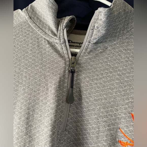 University of Virginia (UVA) Cavaliers Quarter Zip Champion - Picture 5 of 12